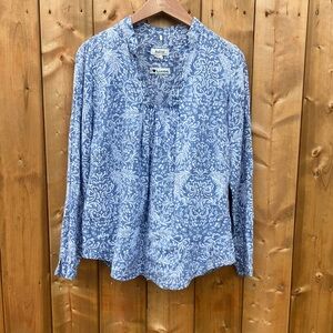 Malvin I ♥️ Linen  Blue & White Floral Blouse